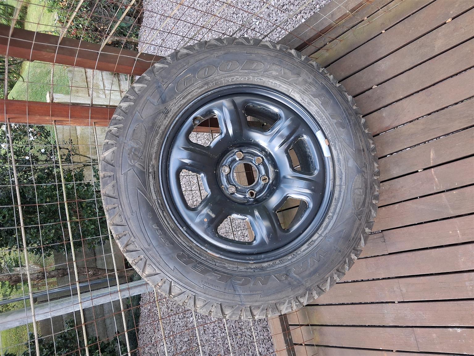 For Sale - Nissan Navara 17 inch spare wheel (rim & tyre) - Private Seller For Sale - Nissan Navara 17 inch spare wheel (rim & tyre) - Private Seller
