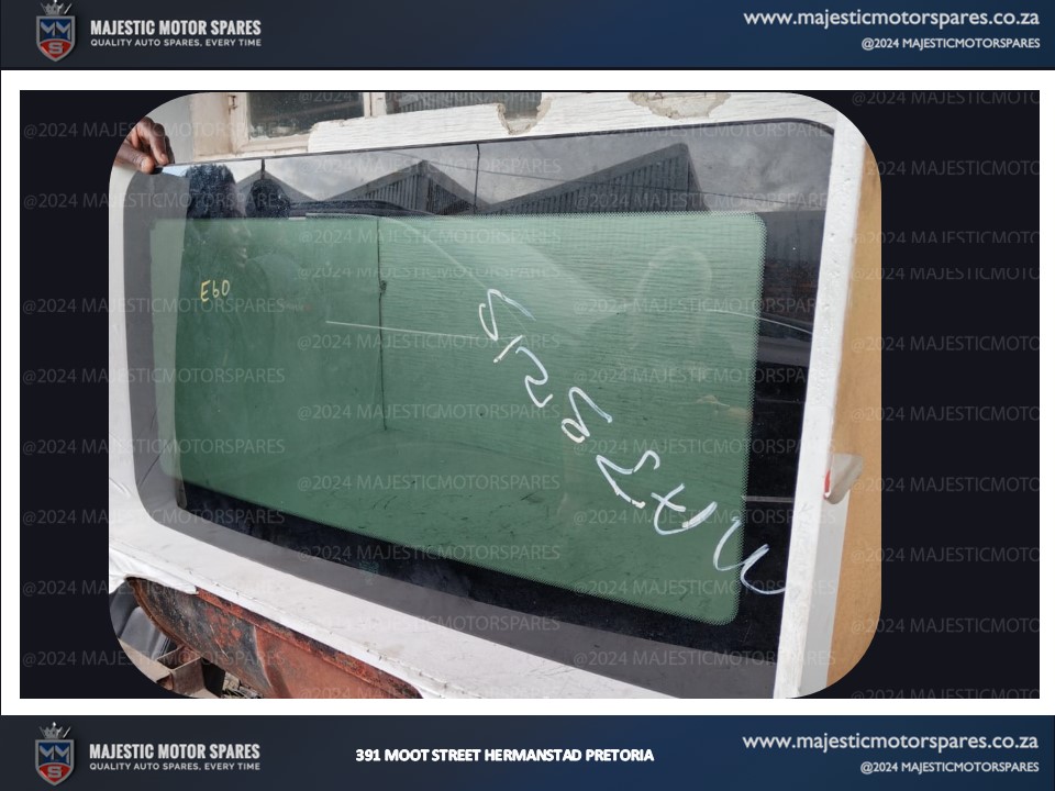 BMW 530d e60 sunroof glass for sale second hand - Private Seller BMW 530d e60 sunroof glass for sale second hand - Private Seller