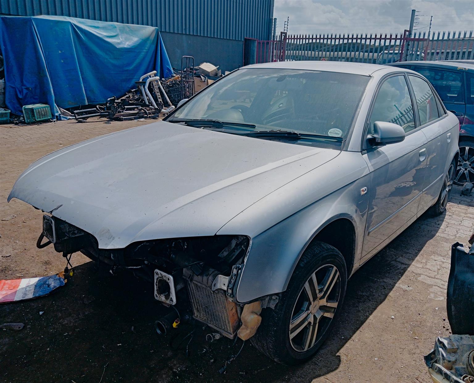 2005 Audi A4 B7 2.0 TDI - Stripping for Spares