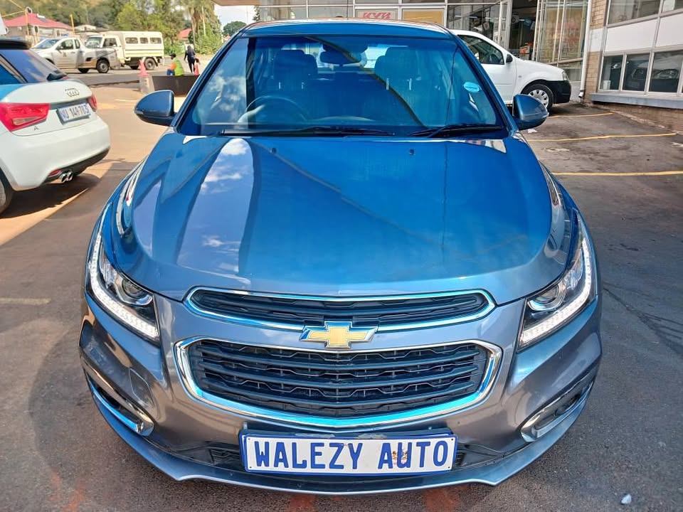 2017 CHEVROLET CRUZE 1.6 SEDAN  Transmission: Manual  Mileage: 97000km  Fueltype: Petrol  Grey