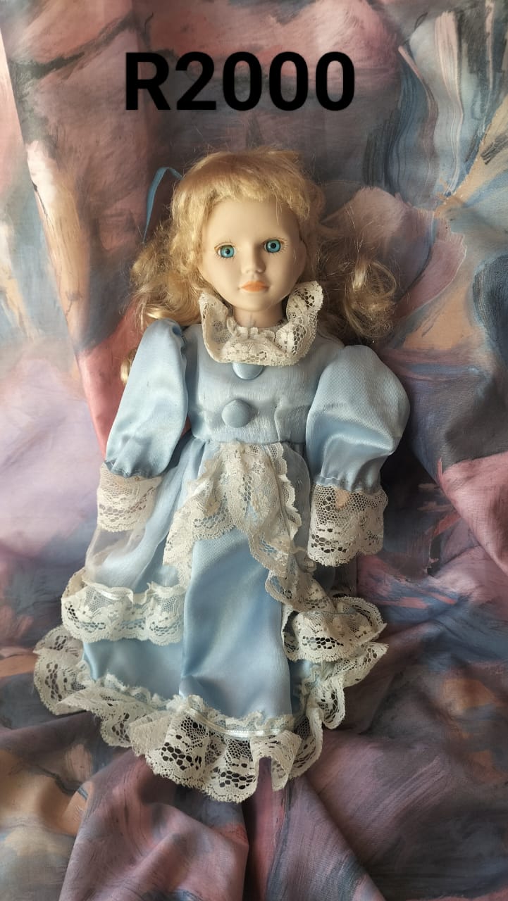 Porcelain dolls.Collection.Antique . Porcelain dolls.Collection.Antique .