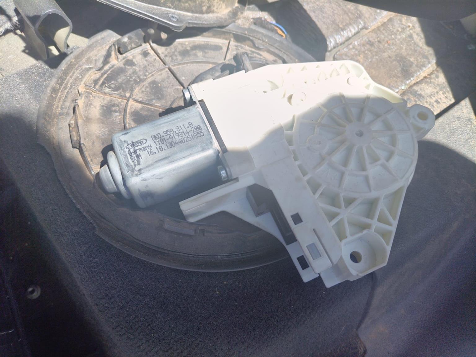 Audi Q3 TFSI Window Mechanism for Sale - Private Seller Audi Q3 TFSI Window Mechanism for Sale - Private Seller