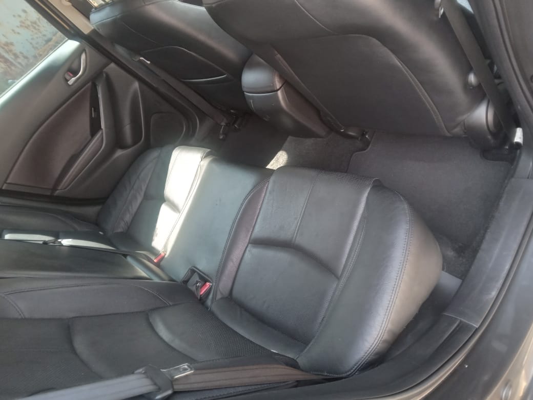 Used 2017 Mazda Mazda3 sedan 1.6 Dynamic - Private Seller