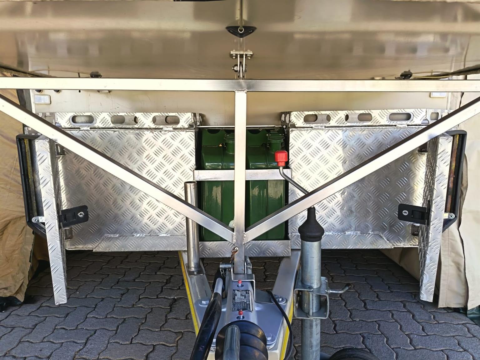 2017 Bush Lapa Ratel Offroad Caravan - Private Seller 2017 Bush Lapa Ratel Offroad Caravan - Private Seller