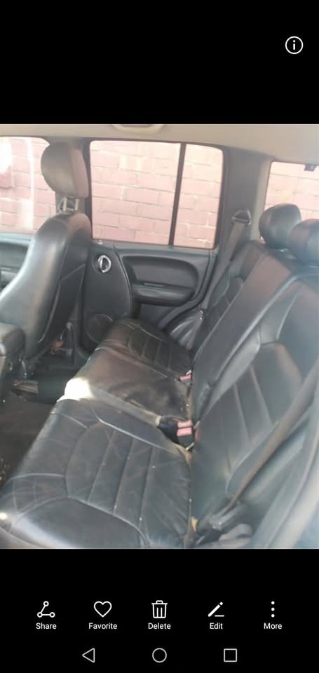 2.8 Jeep cherokee leather Seats for sale - Private Seller 2.8 Jeep cherokee leather Seats for sale - Private Seller
