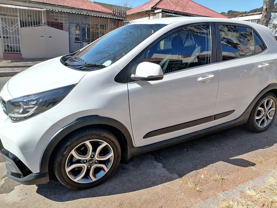 2021 KIA PICANTO 1.2 AUTOMATIC X LINE AUTOMATIC WITH FULL SERVICE HISTORY