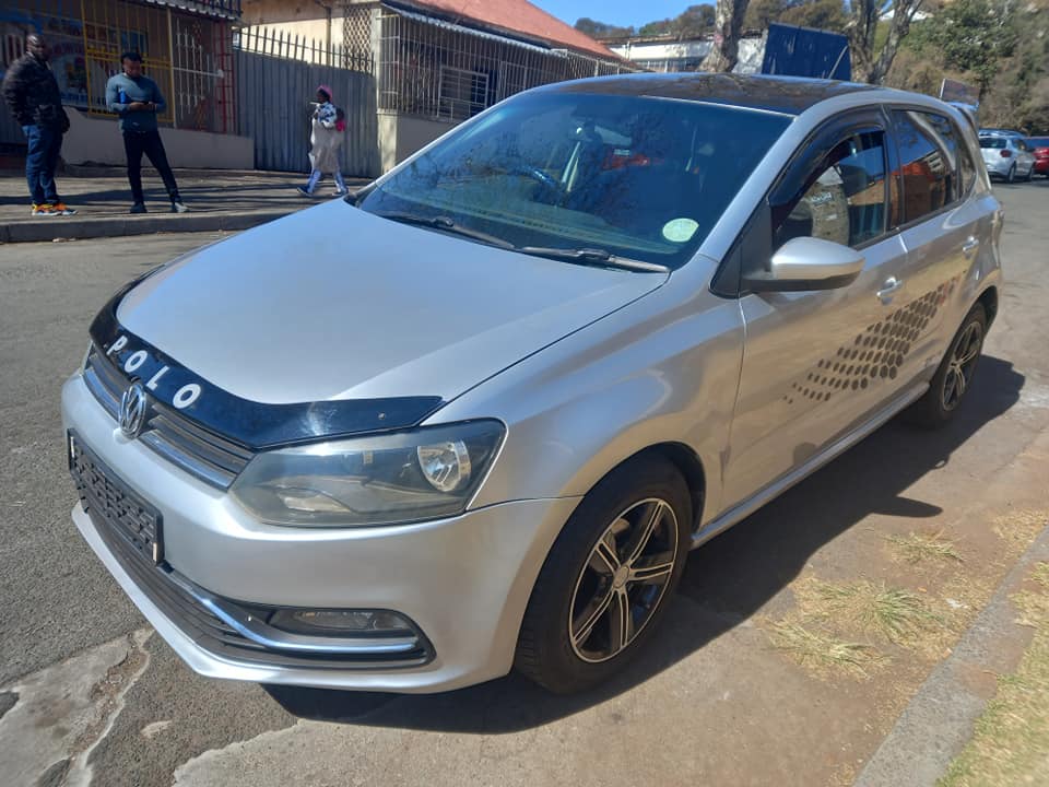 2017 VW POLO HATCHBACK 1.2 TSI ENGINE, MANUAL, SILVER COLOR, MILEAGE