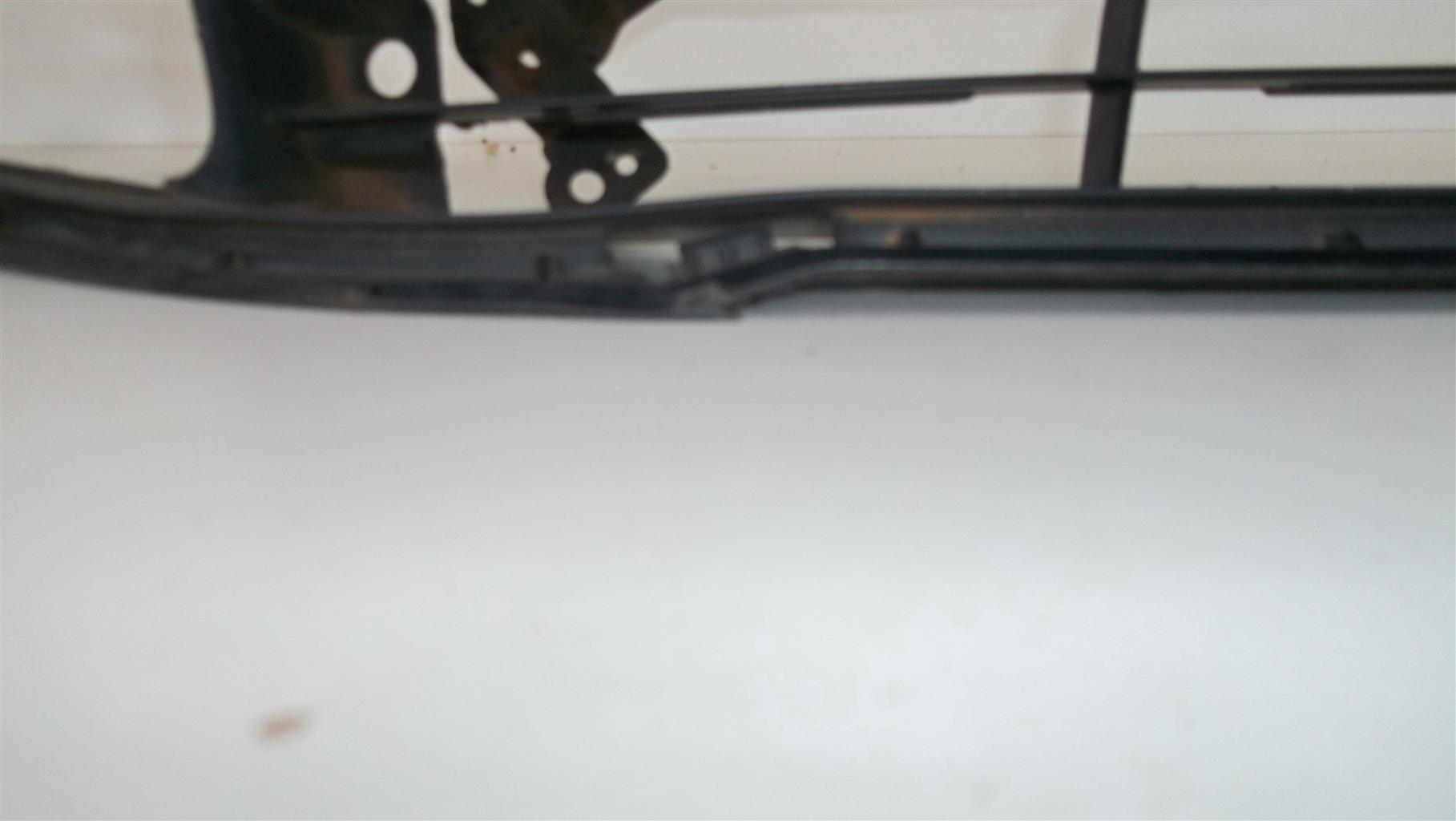 Honda Jazz grille - Private Seller Honda Jazz grille - Private Seller