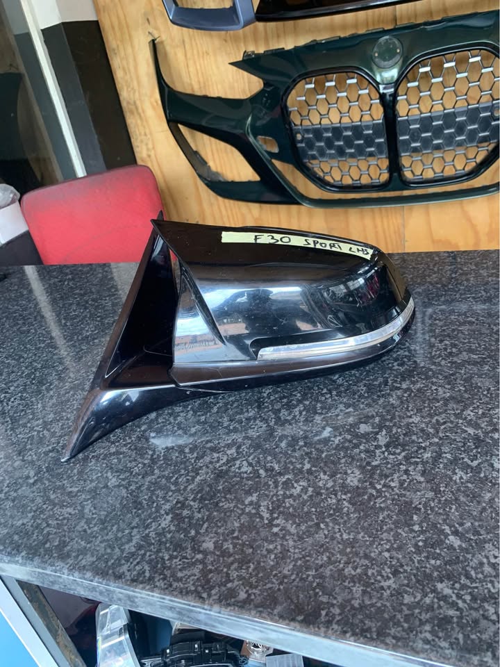 BMW F30 side mirror spot LHS - Private Seller BMW F30 side mirror spot LHS - Private Seller