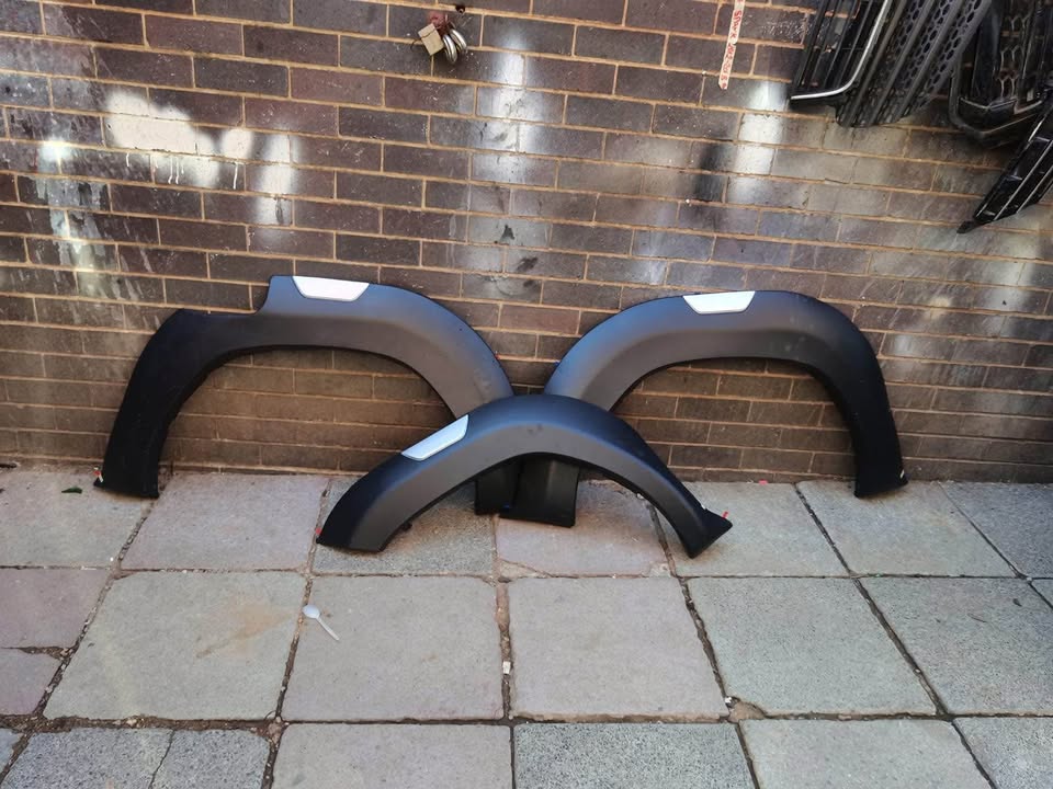 Toyota Hilux GD6 wheel arches - Private Seller Toyota Hilux GD6 wheel arches - Private Seller