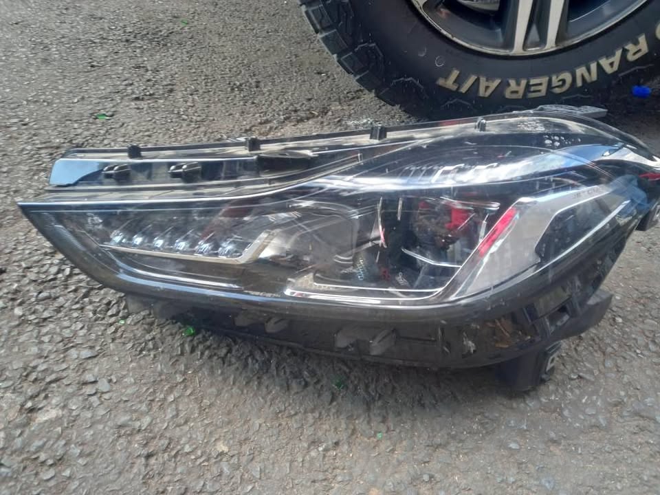 GWM HAVAL H7 LED HEADLIGHT LEFT HAND SIDE - Private Seller GWM HAVAL H7 LED HEADLIGHT LEFT HAND SIDE - Private Seller