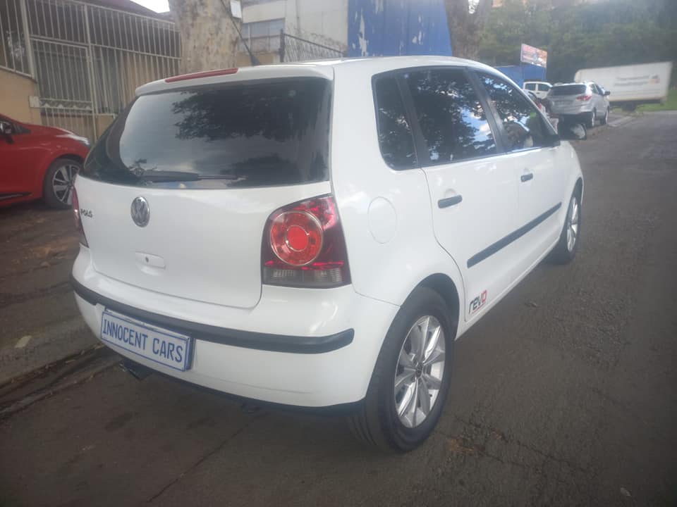 2004 VW POLO BUJWA 1.6 PETROL, MANUAL, WHITE COLOR, MILEAGE 133000KMS
