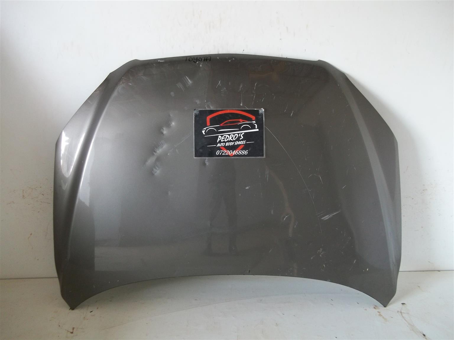 Toyota Rav 4 '13-'18 bonnet - Private Seller Toyota Rav 4 '13-'18 bonnet - Private Seller