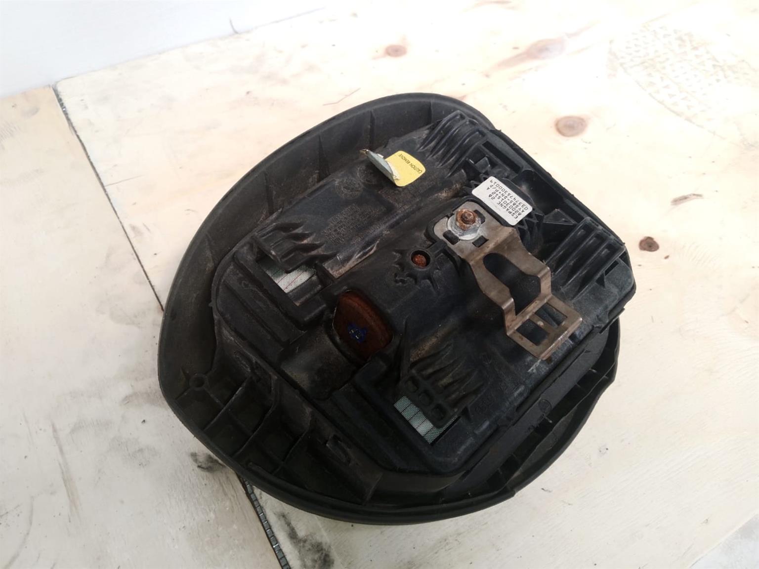 Renault Megane 2 Driver Airbag for sale - Private Seller Renault Megane 2 Driver Airbag for sale - Private Seller