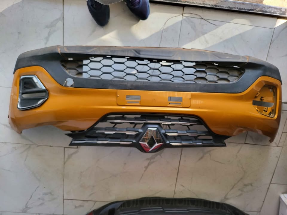 RENAULT TRIBER FRONT BUMPER FOR SALE - Private Seller RENAULT TRIBER FRONT BUMPER FOR SALE - Private Seller