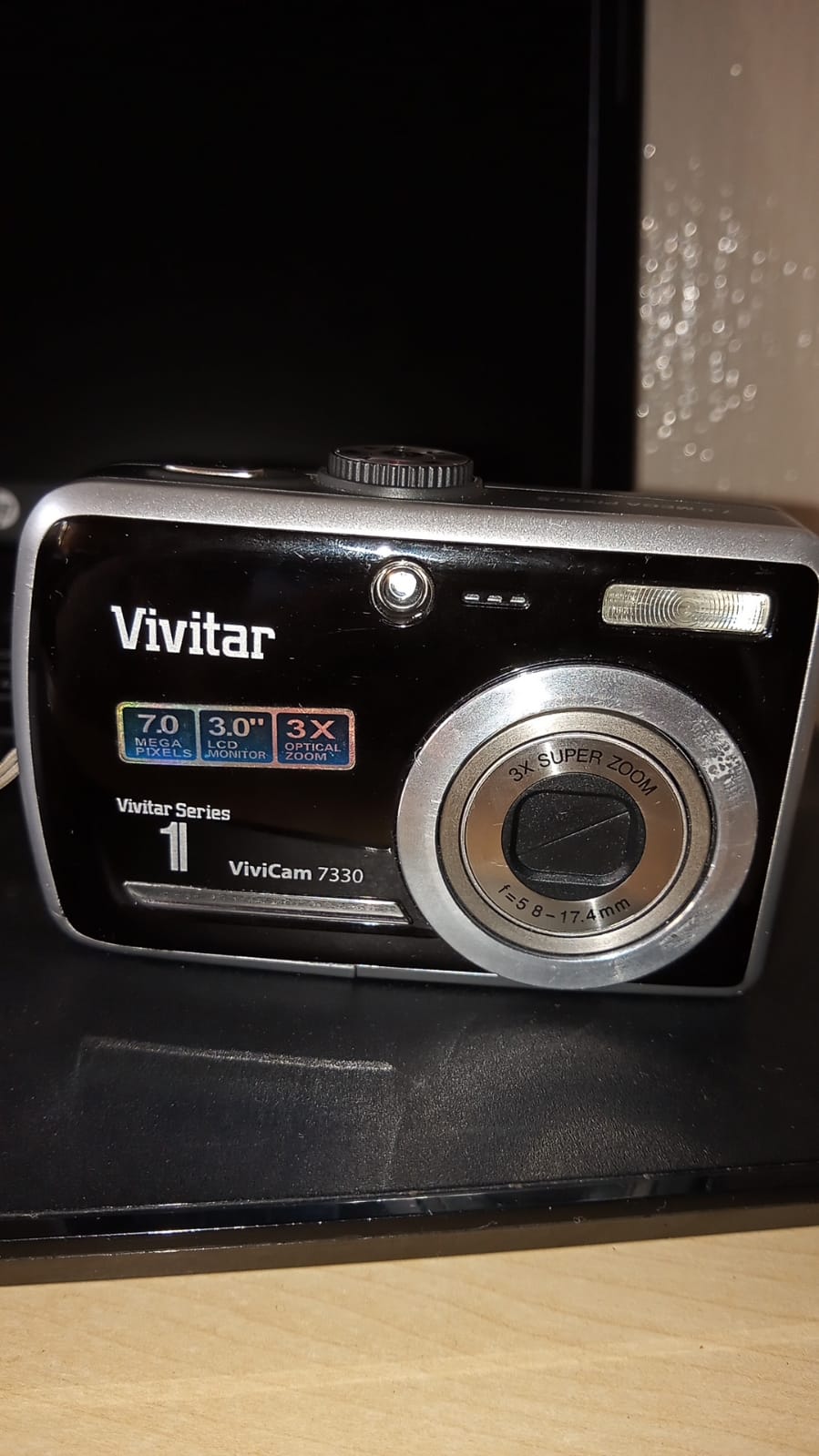 Vivitar Series 1 Vivicam 7330