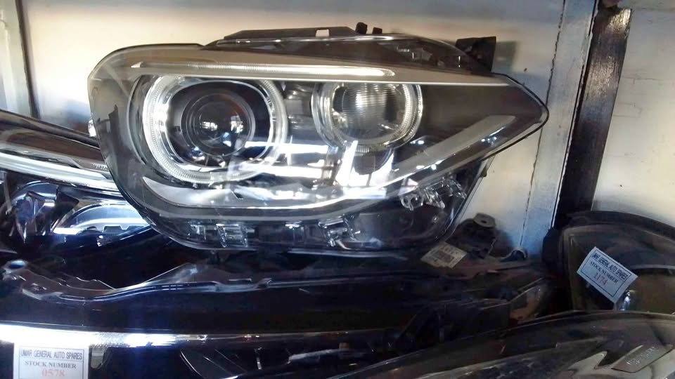 BMW 1series f20 headlight - Private Seller BMW 1series f20 headlight - Private Seller