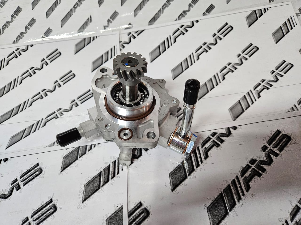 Mitsubishi Pajero 2.5 4D56 Vacuum Pump for Sale! - Private Seller