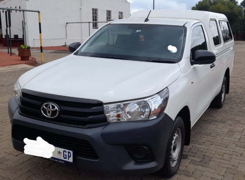 Used 2022 Toyota Hilux 2.4GD (aircon) - Private Seller Used 2022 Toyota Hilux 2.4GD (aircon) - Private Seller