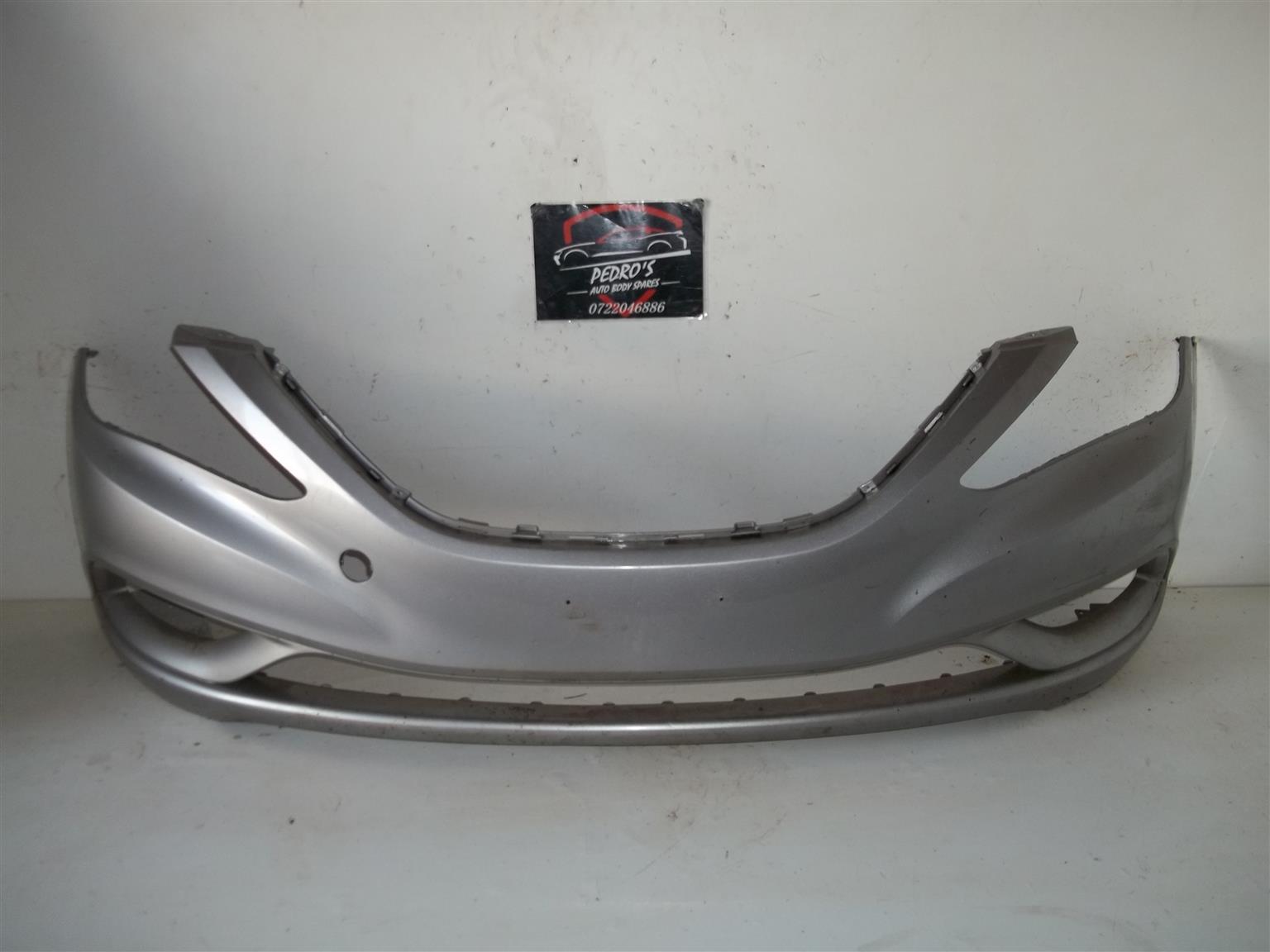 Hyundai Sonata '11-'13 front bumper (GLS,LTD,SE & 2.0T) - Private Seller Hyundai Sonata '11-'13 front bumper (GLS,LTD,SE & 2.0T) - Private Seller