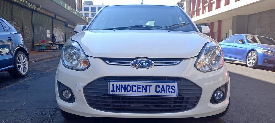 2016 FORD FIGO 1.4 MANUAL,  WHITE COLOUR, 80000KM