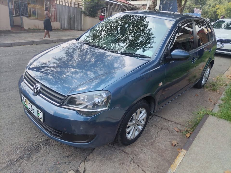 2017 VW polo vivo 1.4 hatchback