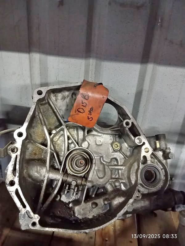 HYUNDAI D15B 1.5 MANUAL GEARBOX - Private Seller HYUNDAI D15B 1.5 MANUAL GEARBOX - Private Seller