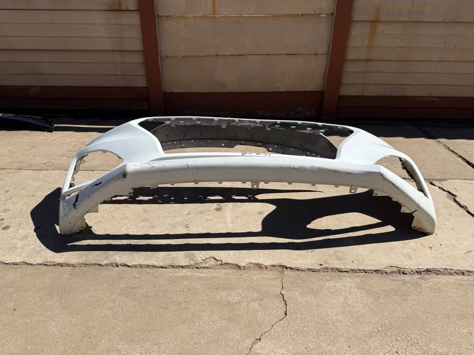 Hyundai i20 Front Bumper - Private Seller Hyundai i20 Front Bumper - Private Seller