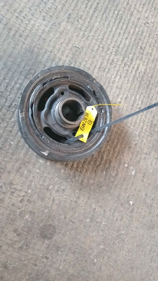 2003 to 2005 Toyota Prado 120 series V6 petrol crank pulley for sale - Private Seller 2003 to 2005 Toyota Prado 120 series V6 petrol crank pulley for sale - Private Seller