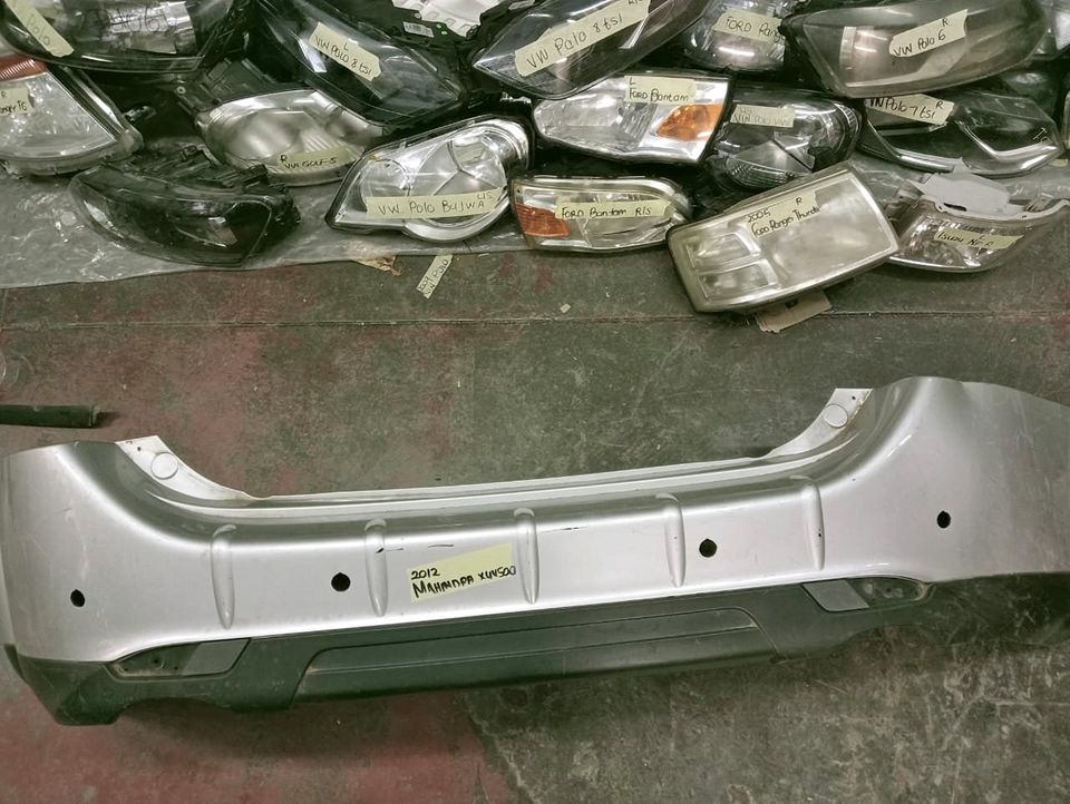 2012 MAHINDRA XUV500 REAR BUMPER - Private Seller 2012 MAHINDRA XUV500 REAR BUMPER - Private Seller