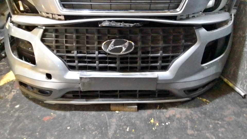 Hyundai venue bumper - Private Seller Hyundai venue bumper - Private Seller
