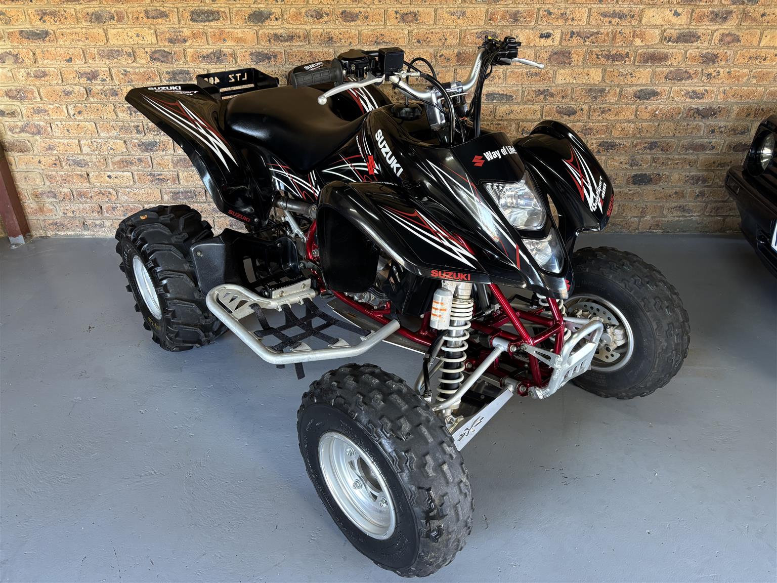 New 2015 Suzuki LTZ - Private Seller