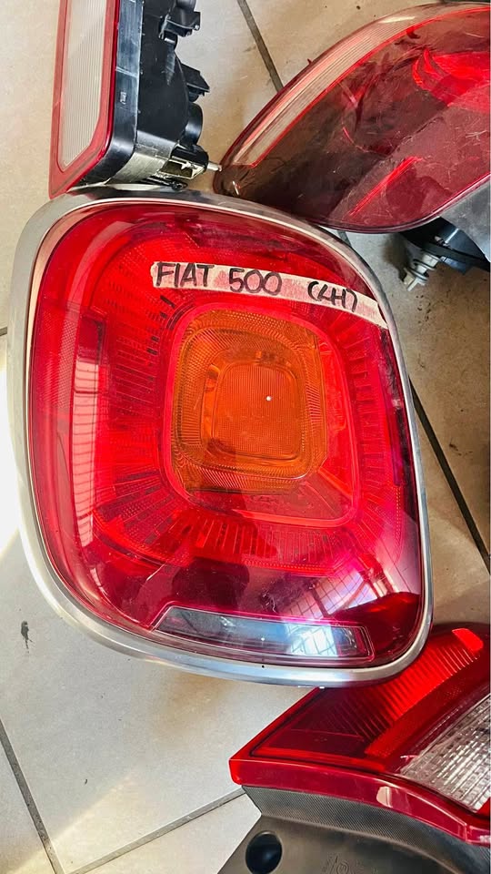 Fiat 500 taillight - Private Seller Fiat 500 taillight - Private Seller