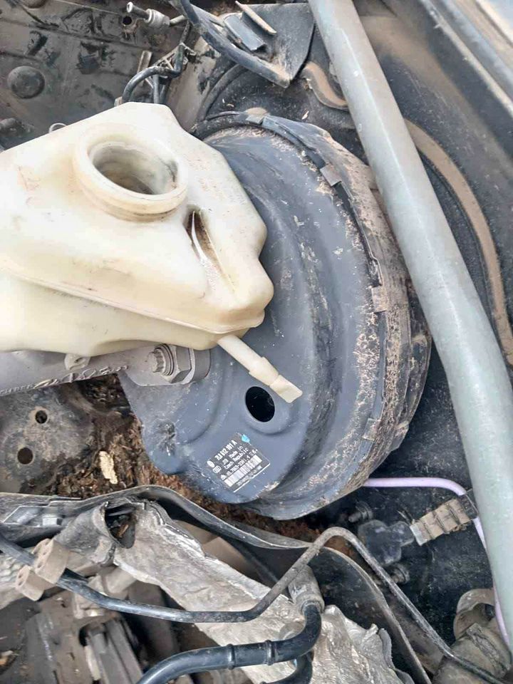 Audi Q7 3.0tdi brake booster - Private Seller Audi Q7 3.0tdi brake booster - Private Seller
