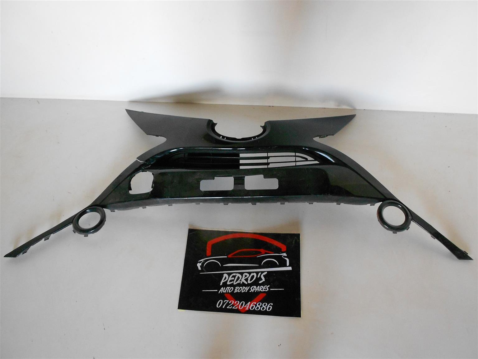 Toyota Aygo main grill - Private Seller Toyota Aygo main grill - Private Seller