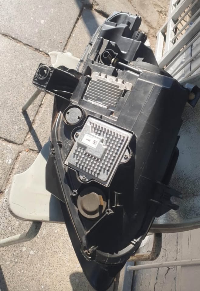 Jaguar F-Type headlight - Private Seller Jaguar F-Type headlight - Private Seller