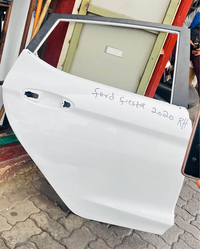 Ford Fiesta back door 2020 - Private Seller Ford Fiesta back door 2020 - Private Seller