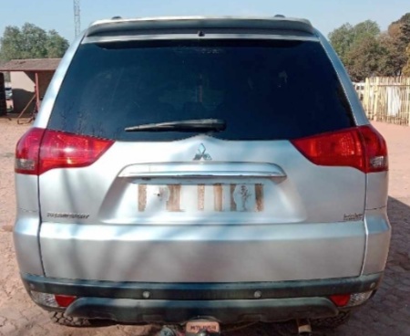 Mitsubishi Pajero Breaking-Down for Parts - Private Seller Mitsubishi Pajero Breaking-Down for Parts - Private Seller