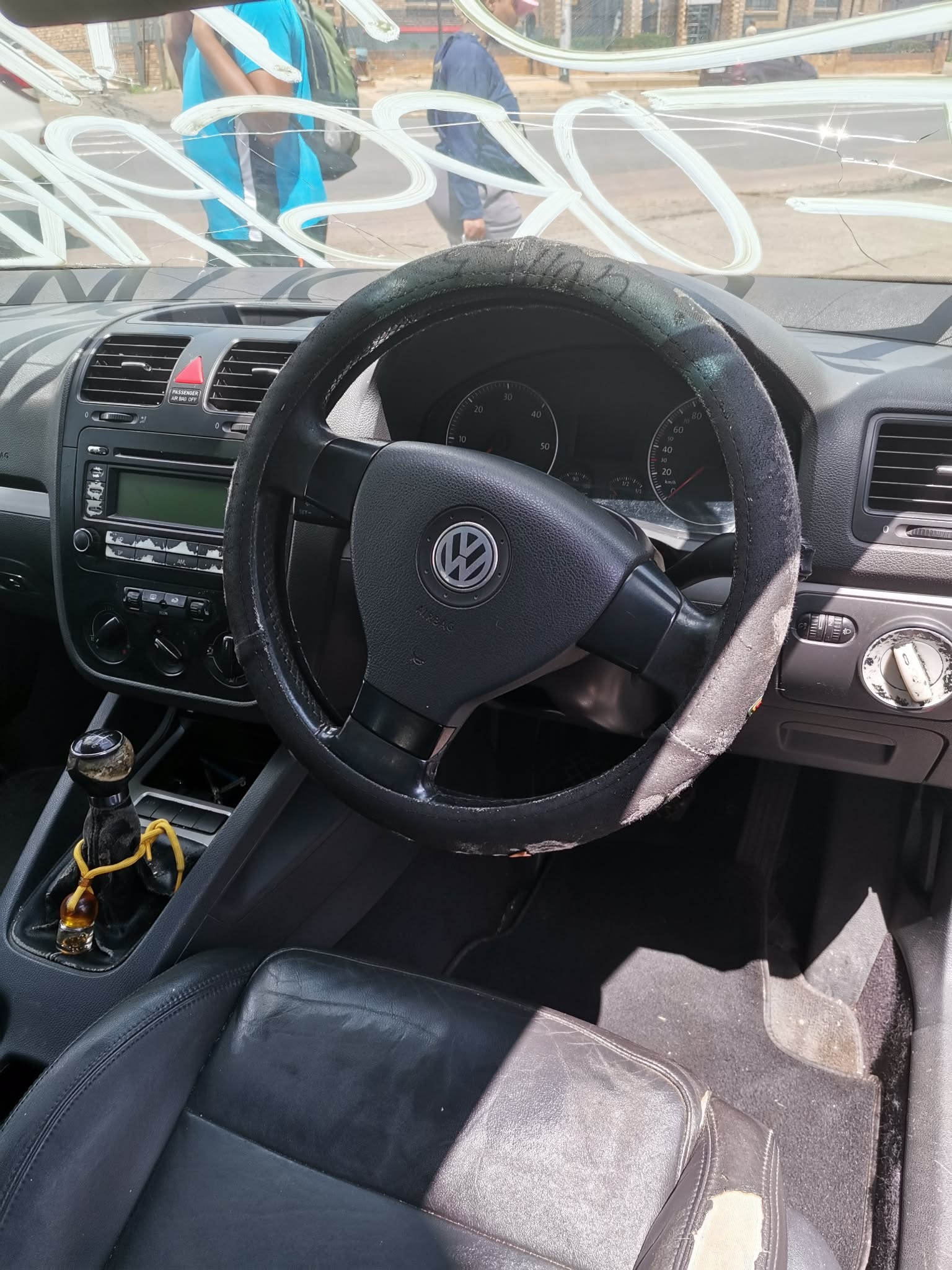 GOLF 5 STRIPPING FOR SPARES - Private Seller GOLF 5 STRIPPING FOR SPARES - Private Seller