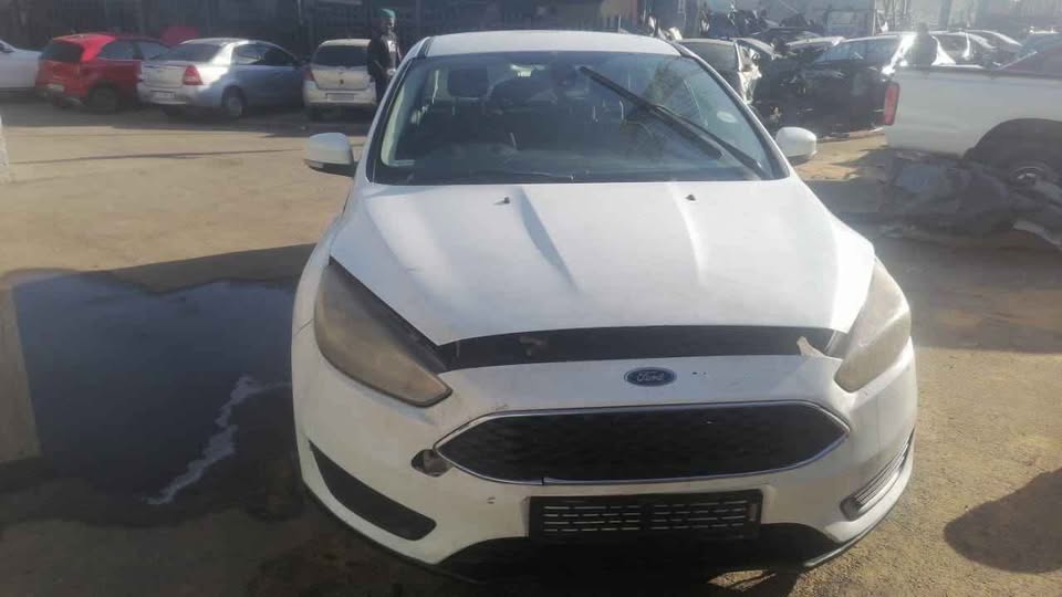 Ford Focus Eco Booster 1.0 Engine, 2016 Model, stripping for spares