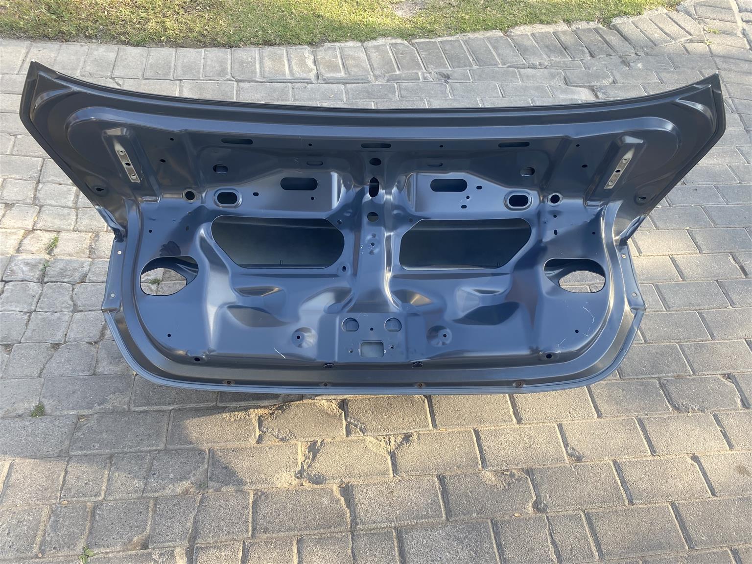 2020 SUZUKI CIAZ BOOTLID FOR SALE. IN EXCELLENT CONDITION - Private Seller