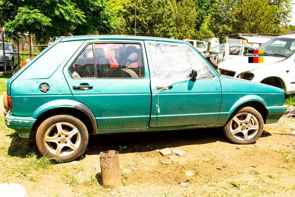 VOLKSWAGEN GOLF MK1 STRIPPING FOR PARTS - Private Seller