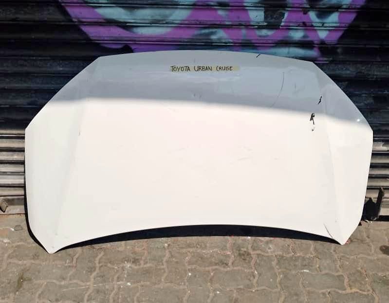 Toyota Urban Cruiser Bonnet - Private Seller Toyota Urban Cruiser Bonnet - Private Seller