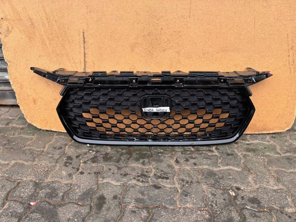 Honda Amaze Grill - Private Seller Honda Amaze Grill - Private Seller