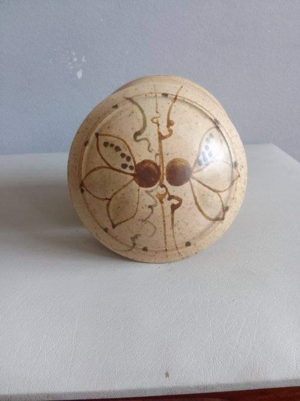Ceramic jar