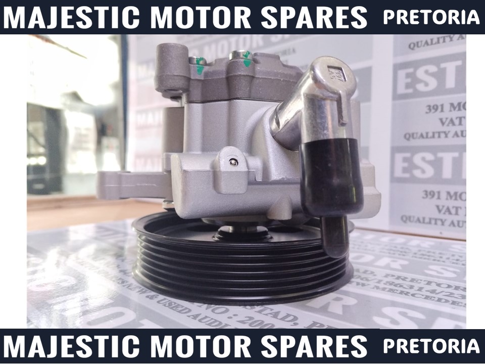 Mercedes W204 M646 power steering pump for sale