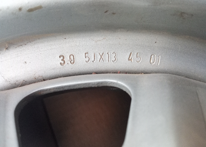 TOYOTA RIM FOR SALE - Private Seller