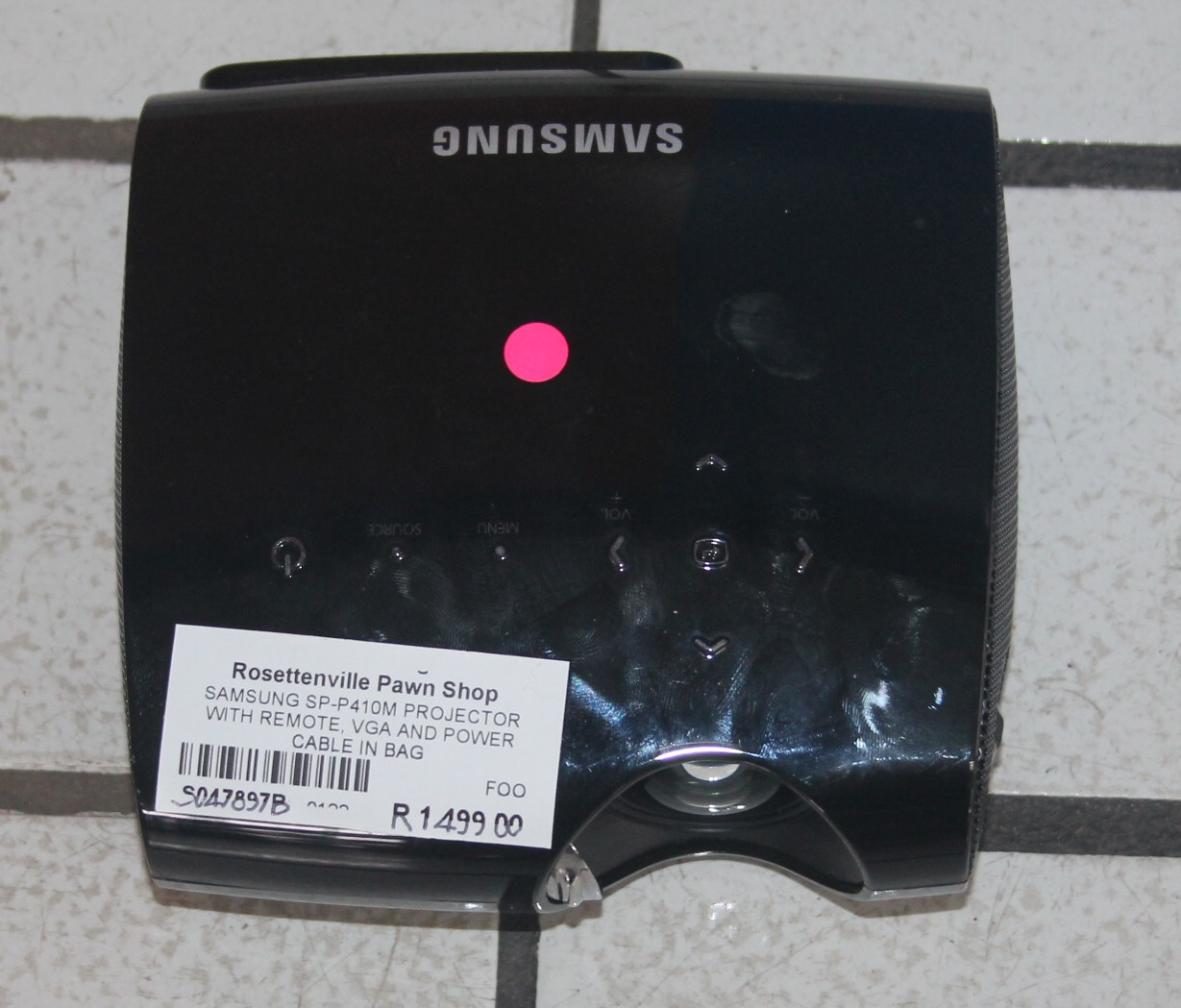 Samsung projector with remote and cables in bag S047897B #Rosettenvillepawnshop