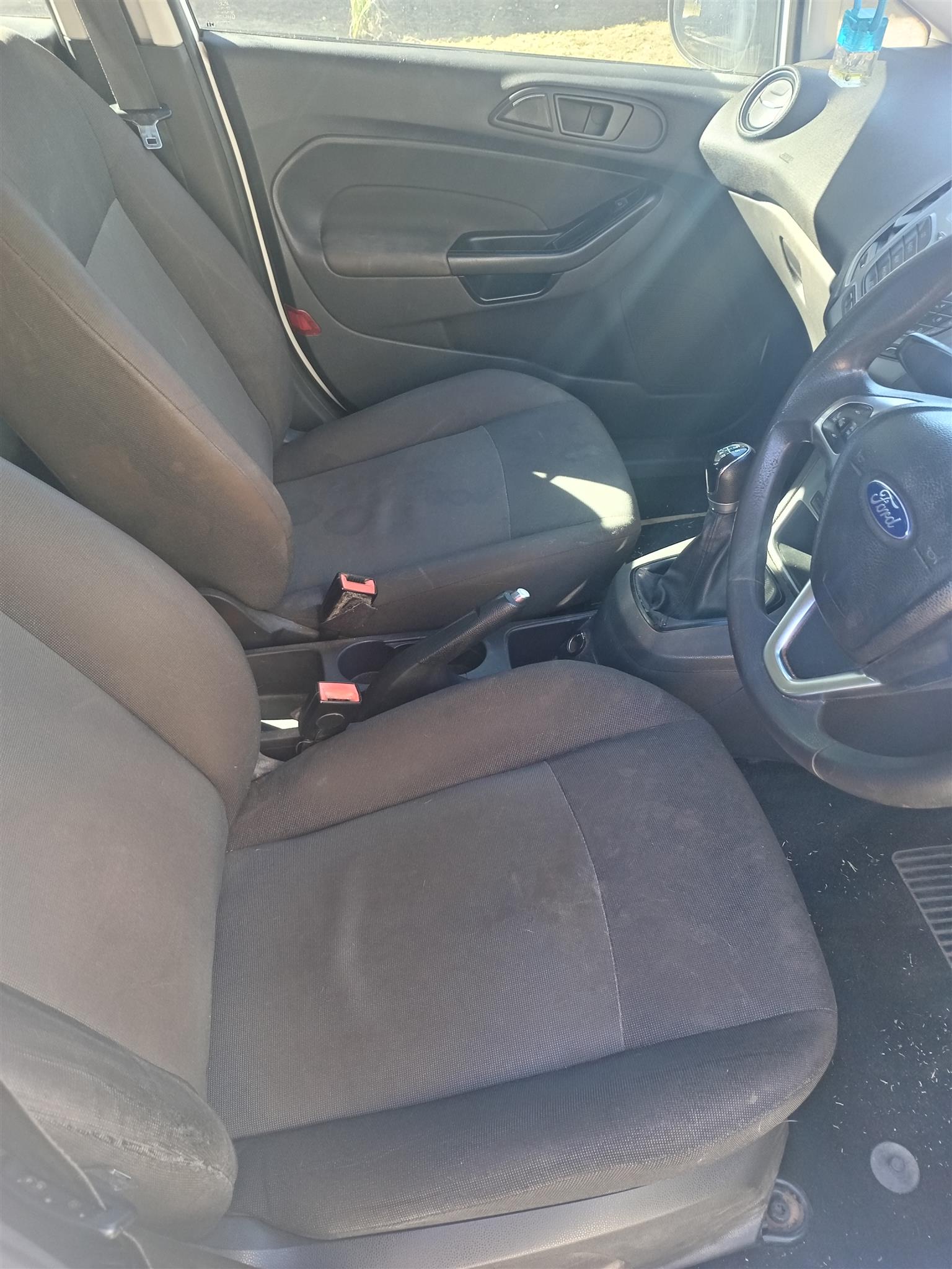 Used 2017 Ford Fiesta 5-door 1.4 Ambiente - Private Seller Used 2017 Ford Fiesta 5-door 1.4 Ambiente - Private Seller