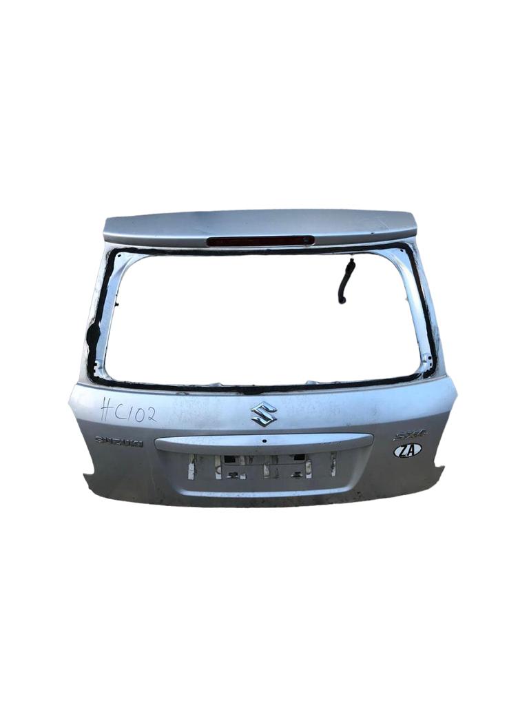 SUZUKI SX4 2010 TAILGATE (HCCT) - Private Seller SUZUKI SX4 2010 TAILGATE (HCCT) - Private Seller